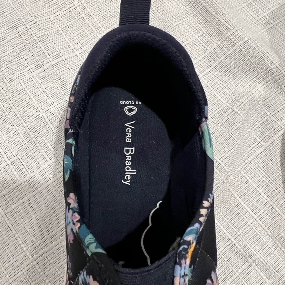 Vera Bradley VB Cloud Quilted Slip-On Shoes Blue Flowers Women’s Size 8 EUC - Picture 3 of 7